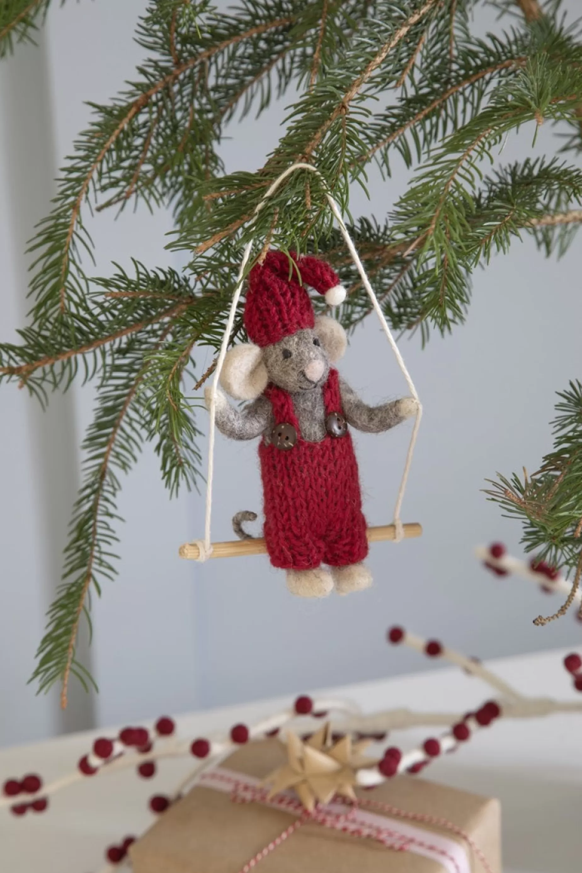 En Gry & Sif Felt Christmas Tree Decoration - Christmas Mouse On Swing | All Tree Decorations