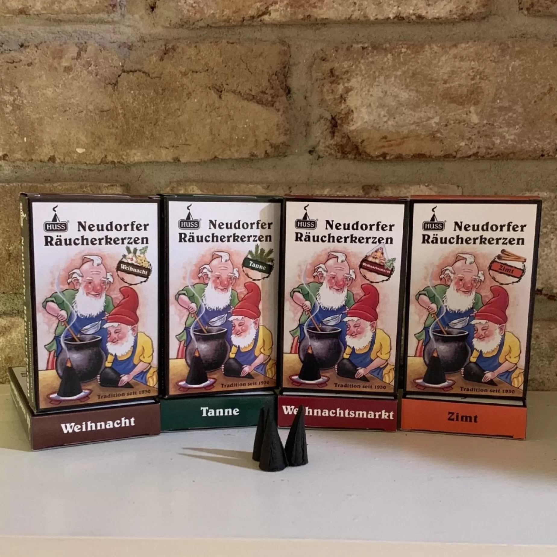 Jürgen Huss Premium Incense Cones (Regular-Sized) - Christmas Memories Sampler (4-Pack) | All Incense Burners