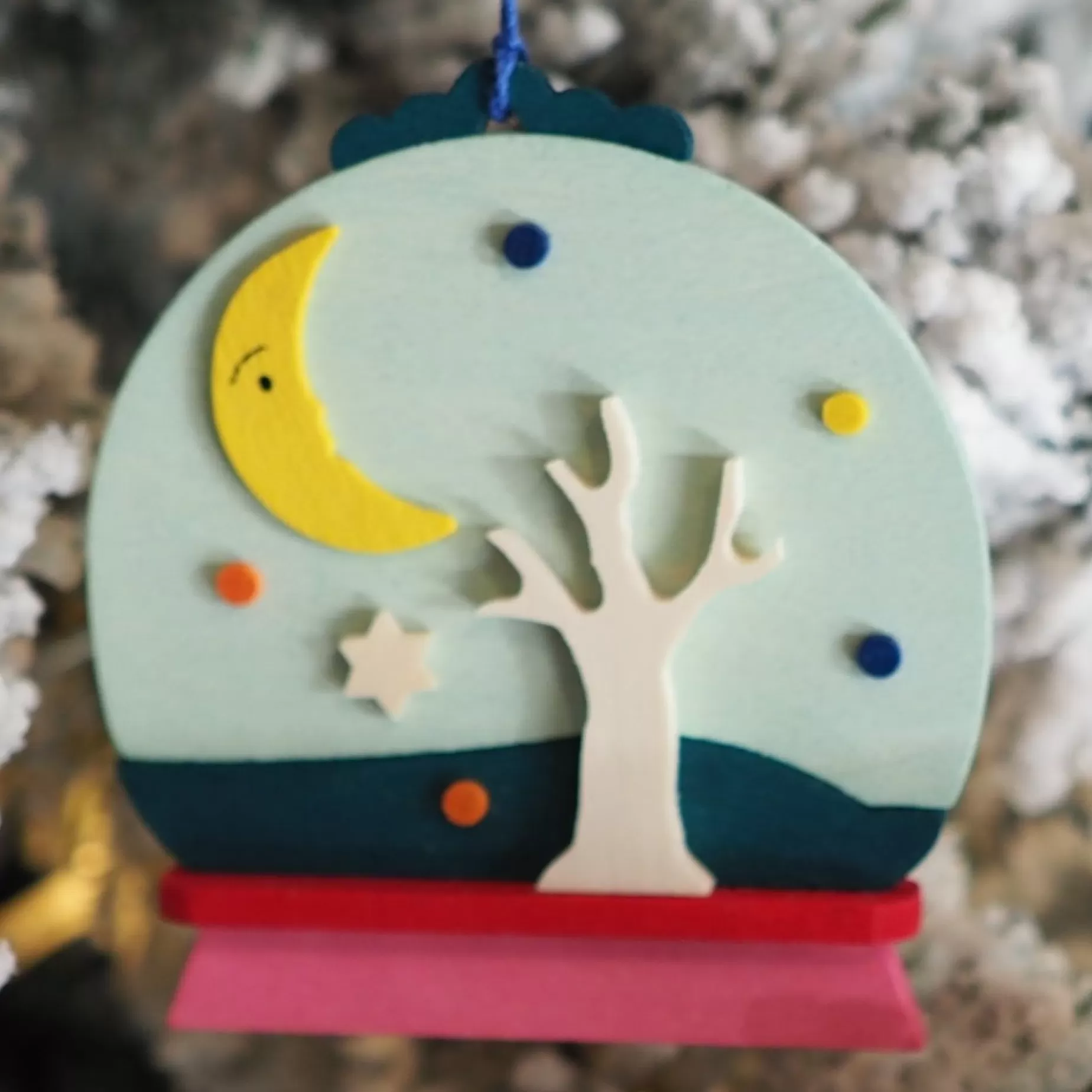 Graupner Snow Globe - Patti Polar Bear - Christmas Tree Decoration | All Tree Decorations