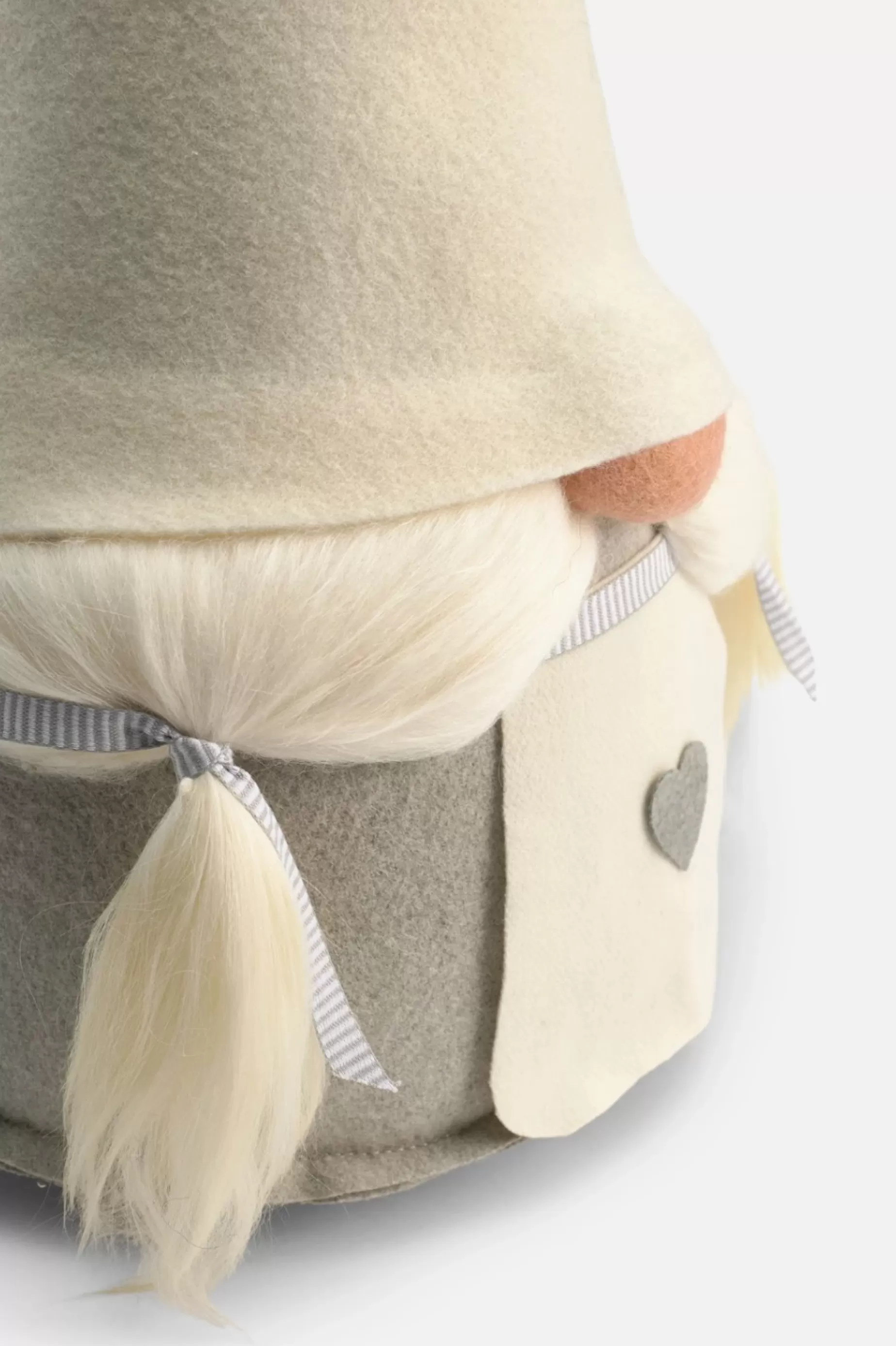 Asas Tomtebod Tomte Gnome - Olga With White Cap | Tomte Gnomes