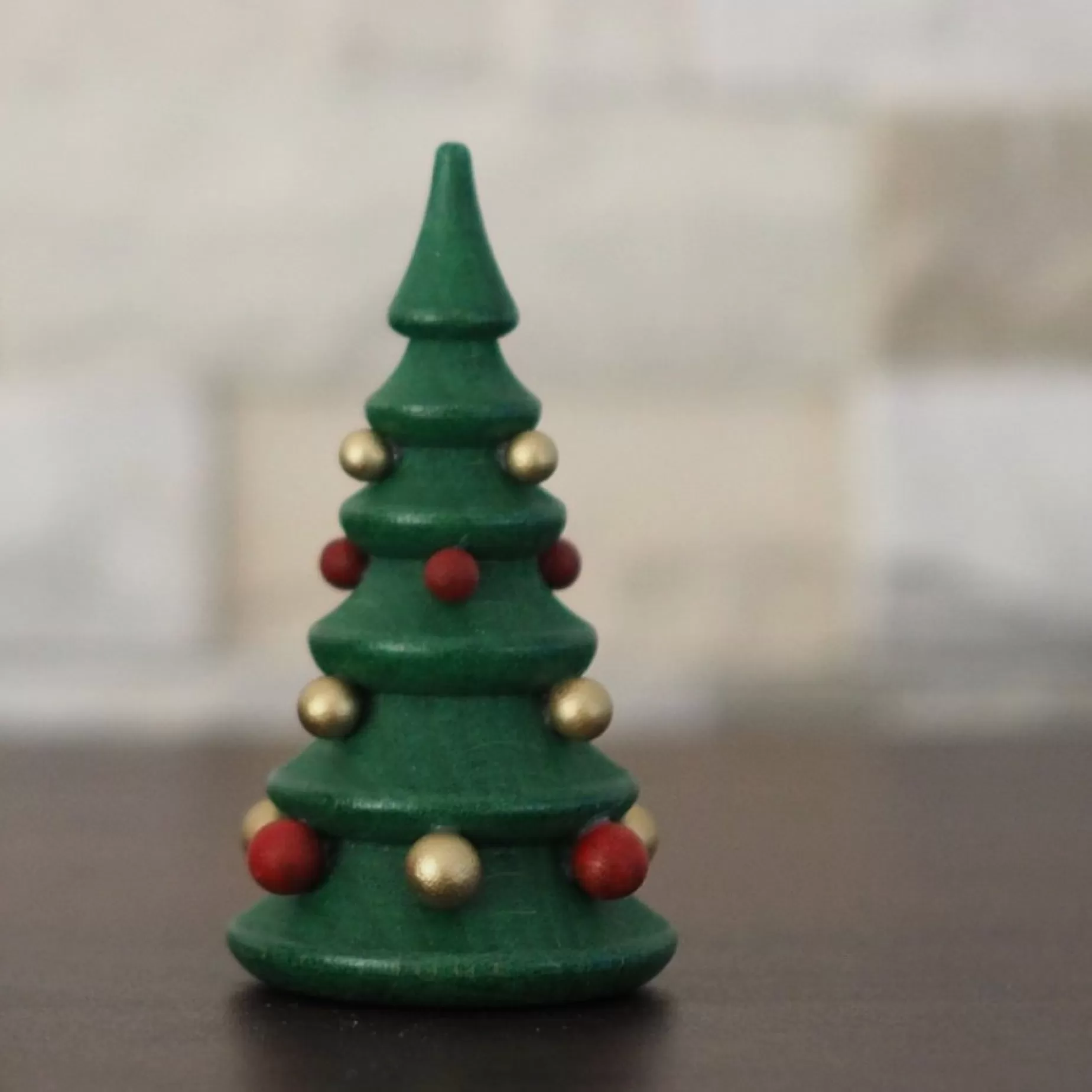 Paul Ullrich Weihnachtsmann Collectibles - Christmas Tree With Golden Baubles | Rudolph & Friends Collectibles