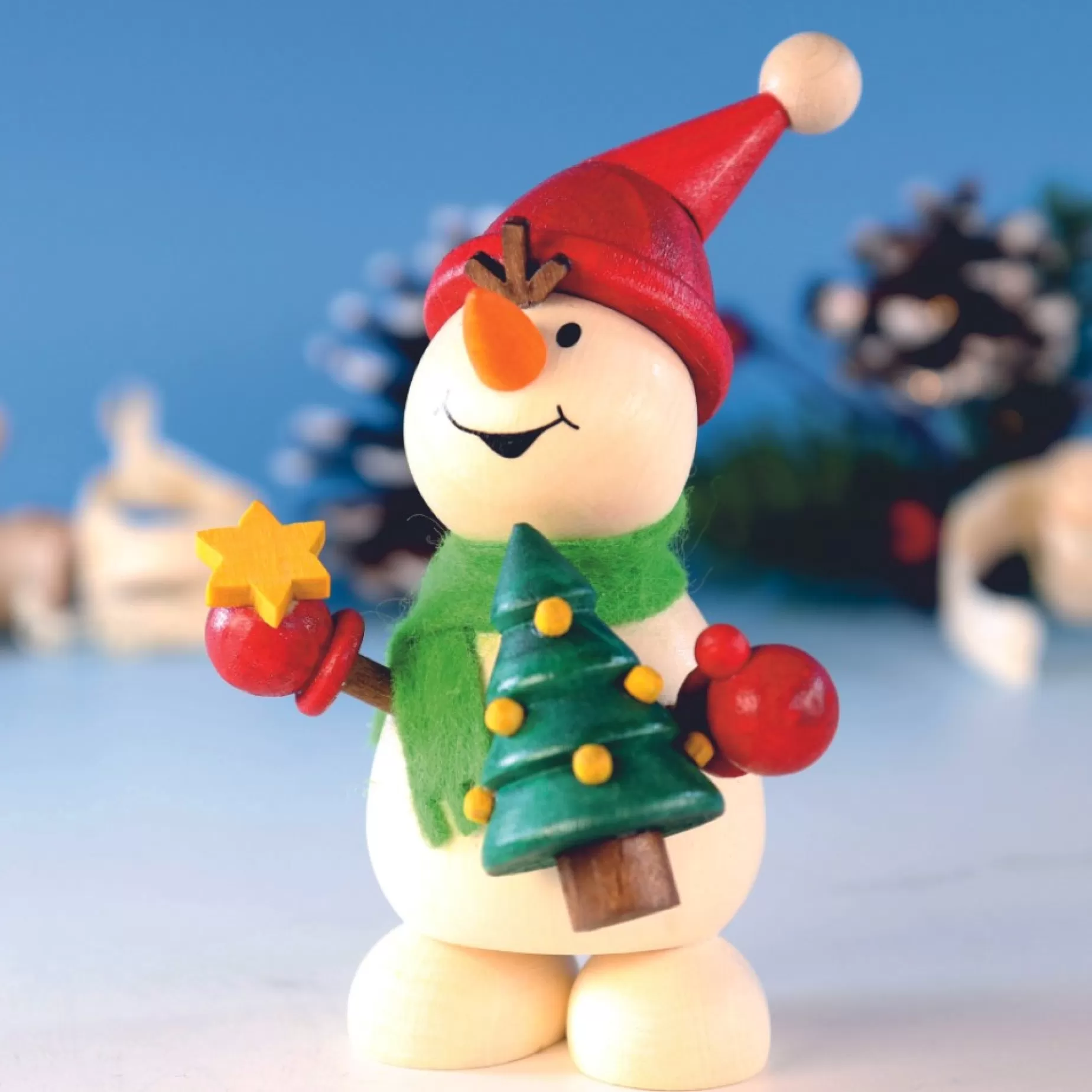 Paul Ullrich Weihnachtsmann Collectibles - Large Snowman With Christmas Tree | Rudolph & Friends Collectibles