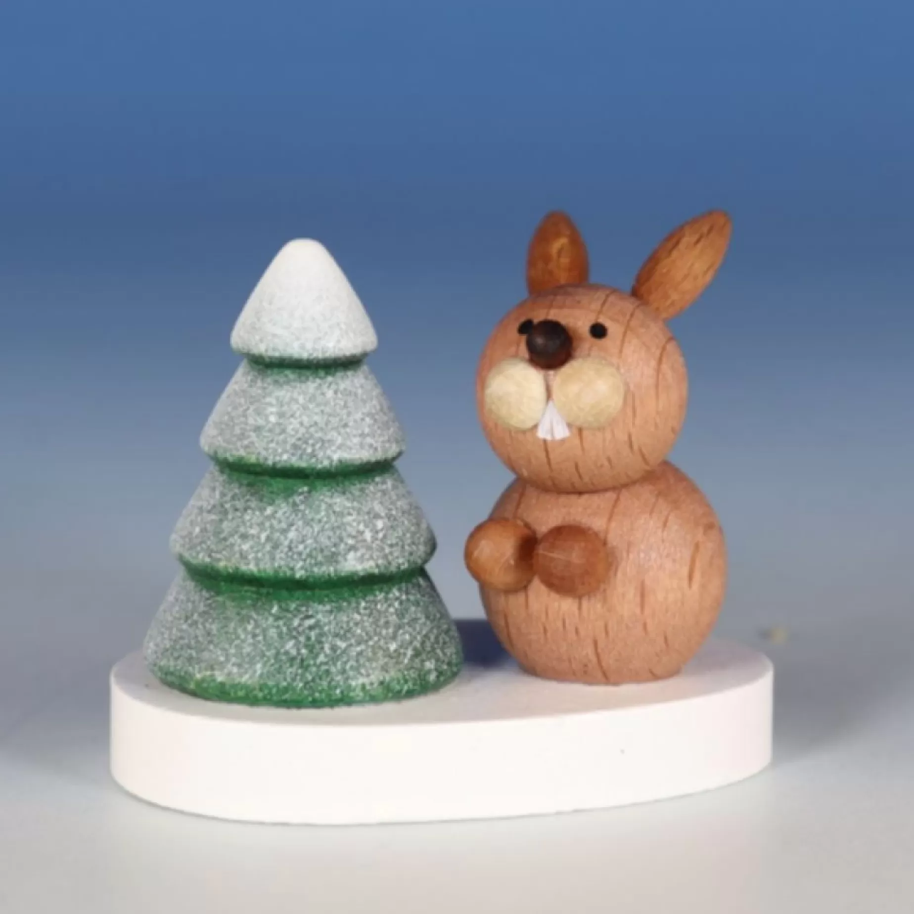 Paul Ullrich Weihnachtsmann Collectibles - Rabbit And Snowy Tree | Rudolph & Friends Collectibles
